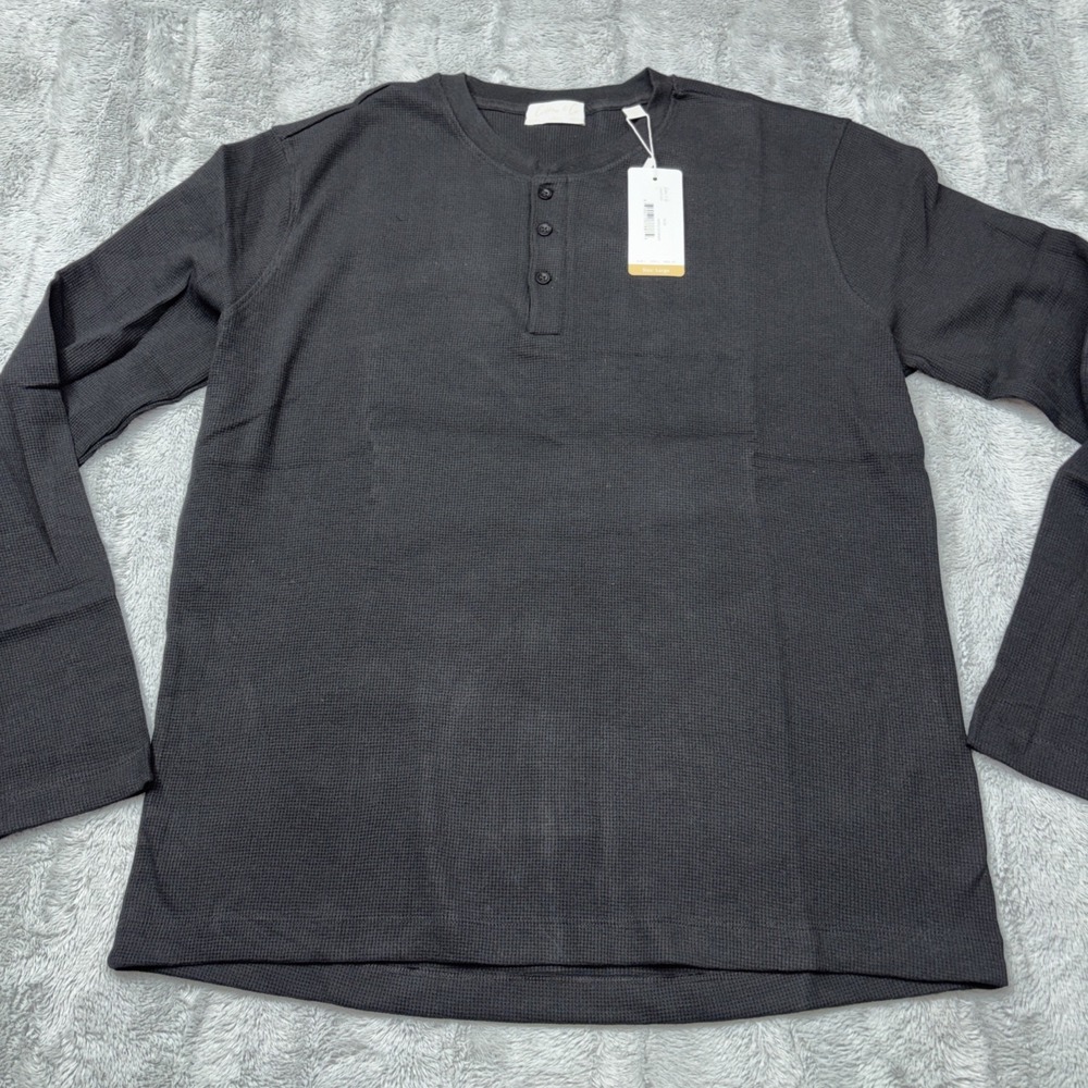 Cotton & Co. black waffle long-sleeve‎ henley shirt in size large